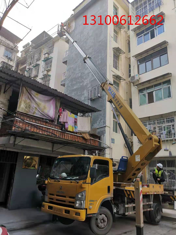 外墙施工.jpg 外墙施工.jpg